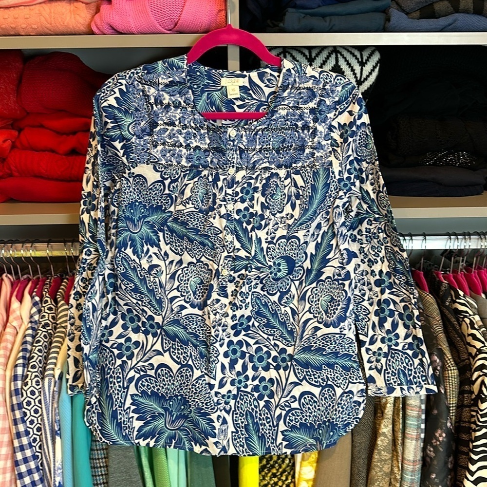 J Crew blue/white flower print 100% cotton 3/4 quarter sleeve blouse size 0